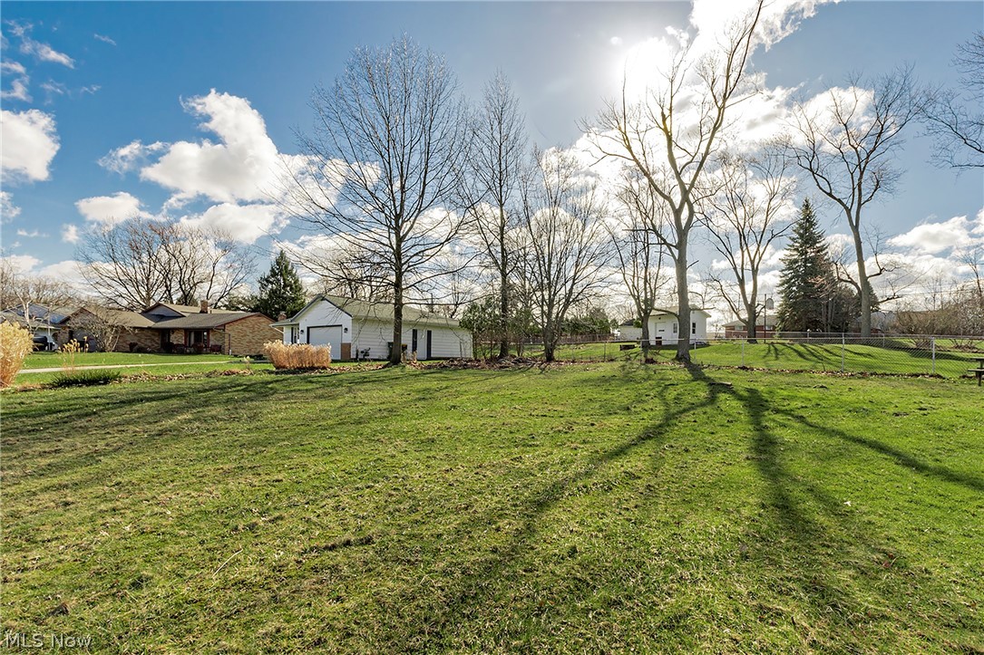127 Brush Road