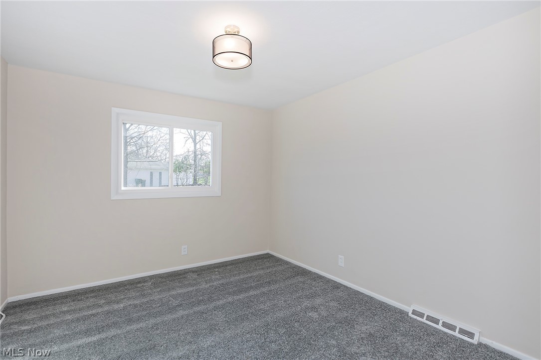 127 Brush Road