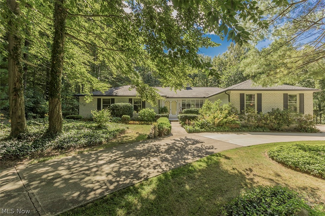14988 Surrey Downs Drive