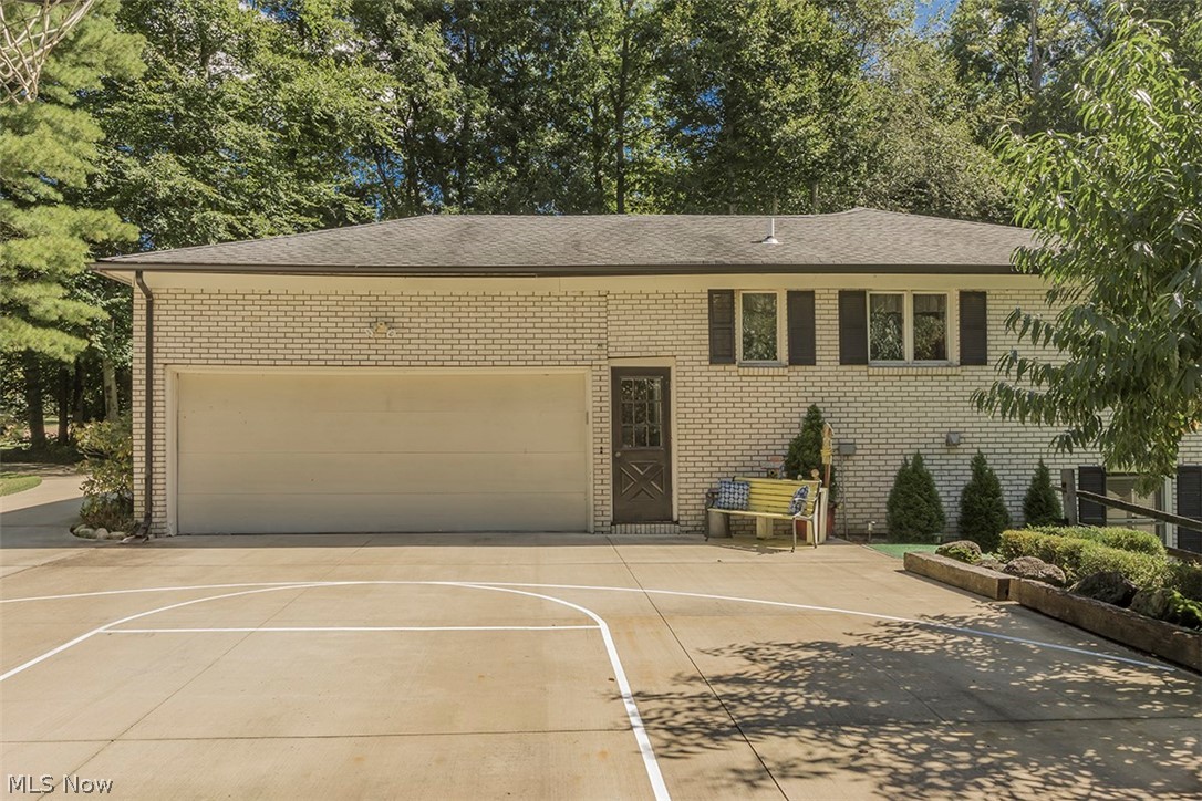 14988 Surrey Downs Drive