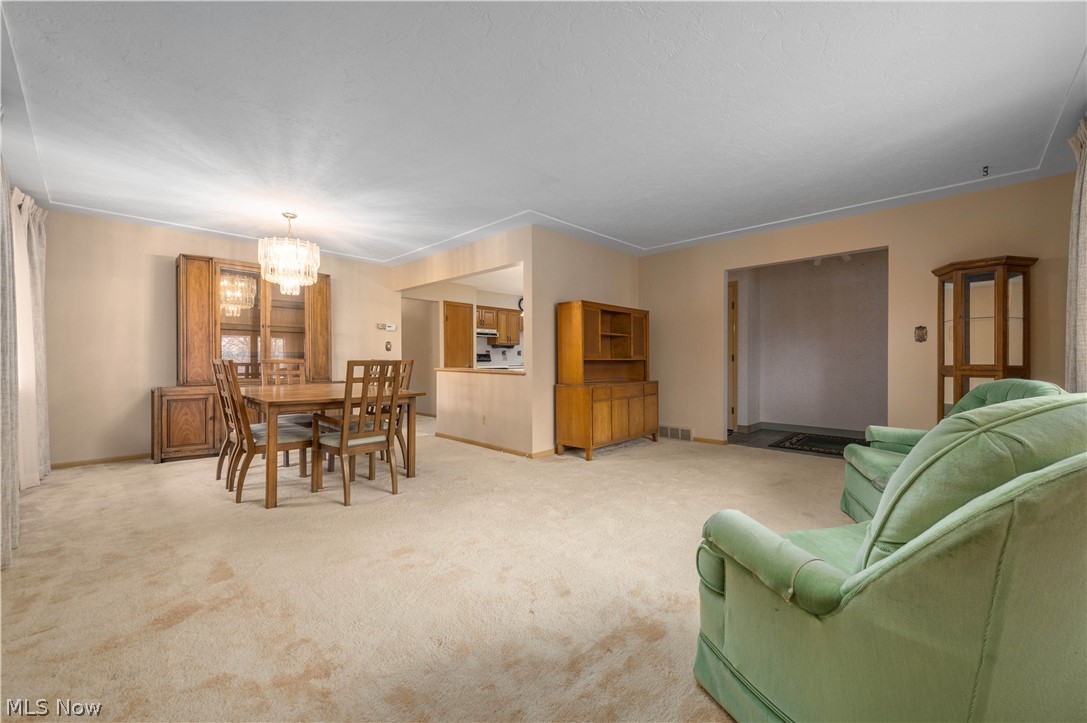 7408 Wake Robin Drive