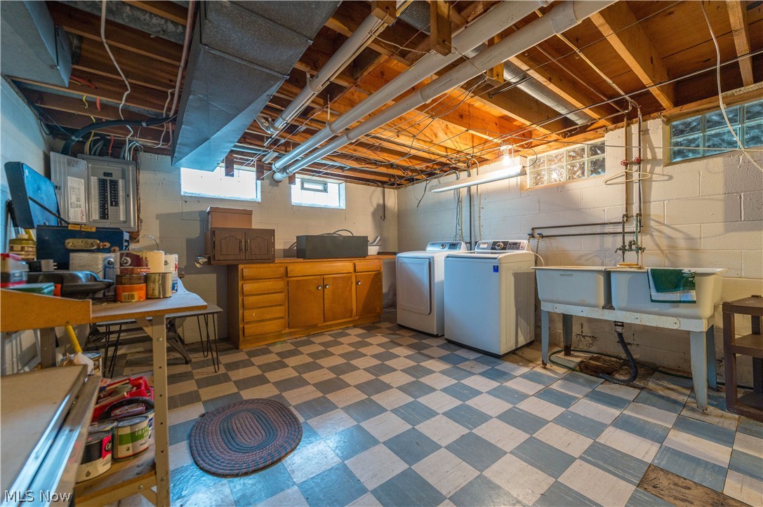 7408 Wake Robin Drive