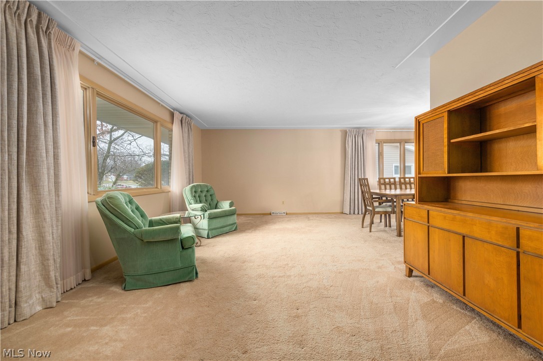 7408 Wake Robin Drive