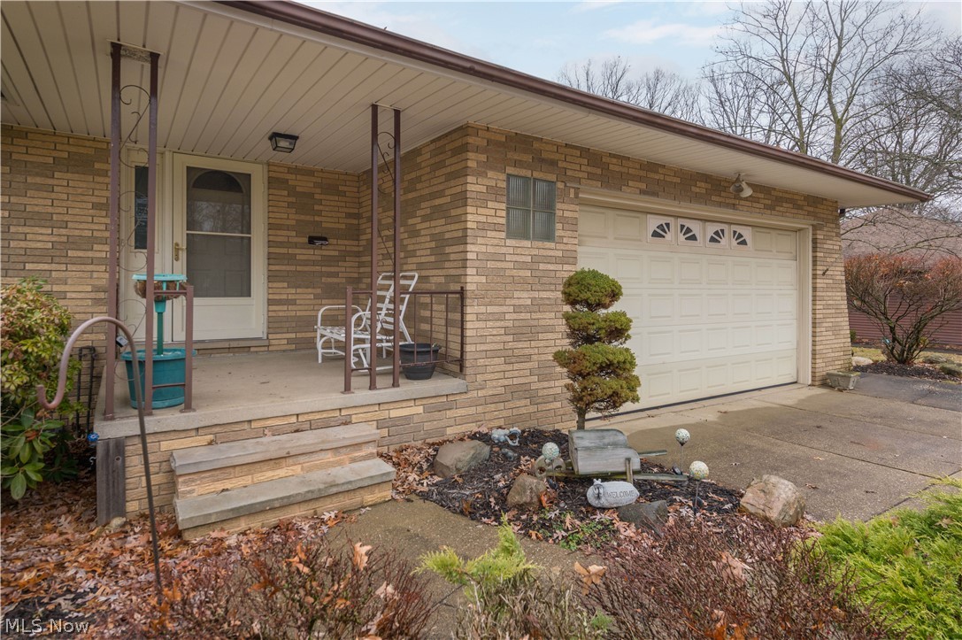 7408 Wake Robin Drive