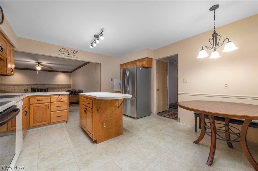 7408 Wake Robin Drive
