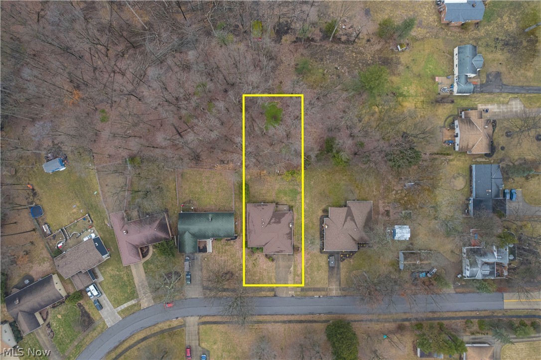 7408 Wake Robin Drive