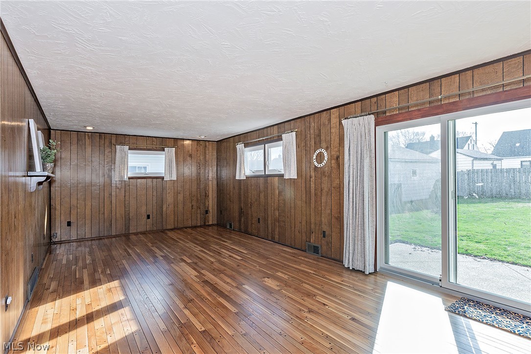 30104 Warren Road
