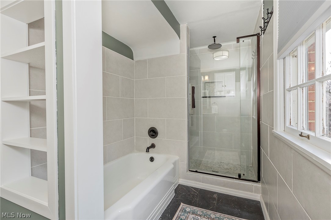 3874 Grenville Road