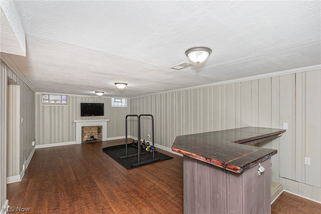 3874 Grenville Road