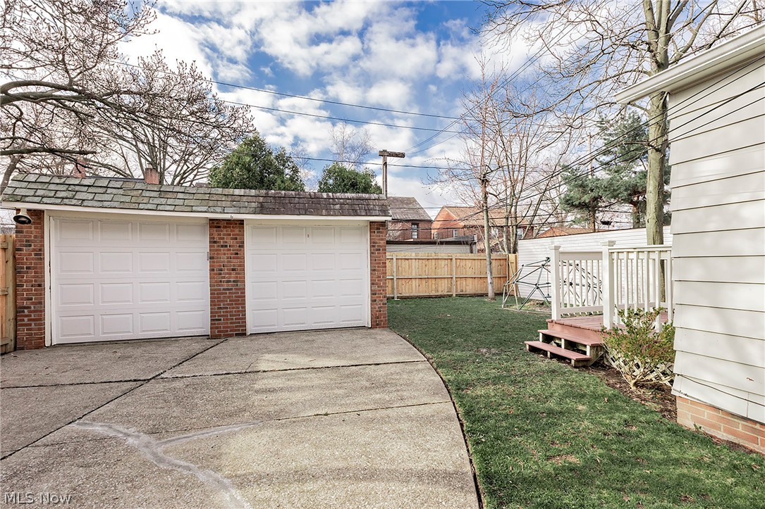 3874 Grenville Road