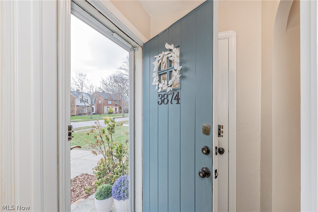 3874 Grenville Road
