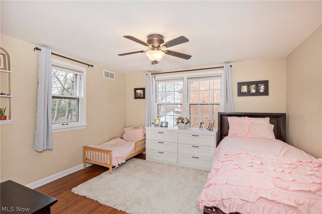 3874 Grenville Road