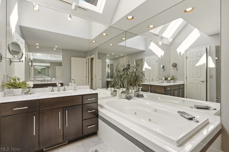 249 Tinkers Trail