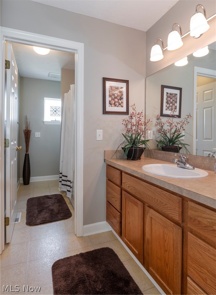 37049 Chaddwyck Lane