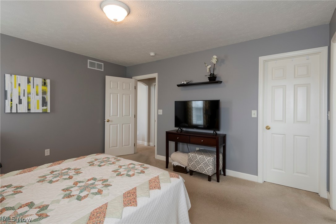 37049 Chaddwyck Lane