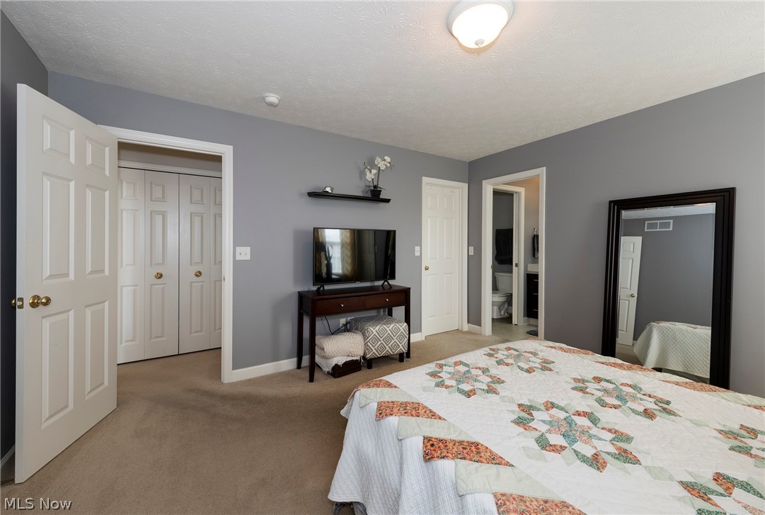 37049 Chaddwyck Lane