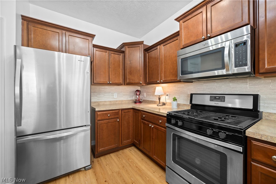 37984 Ashfield Way