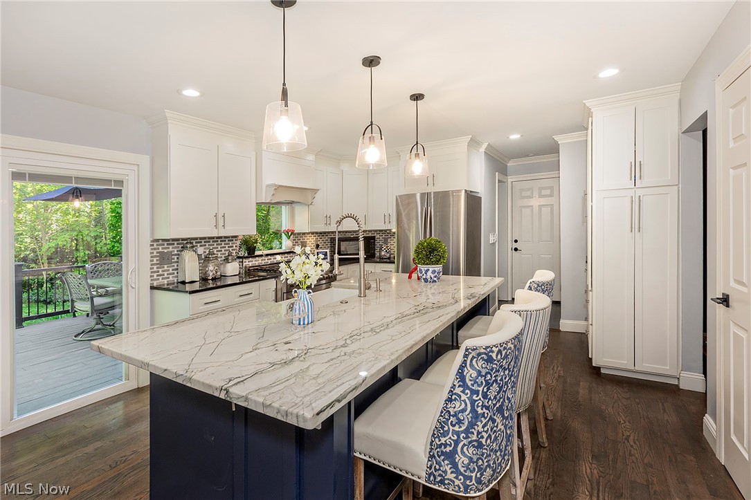 8290 Pine Creek Court