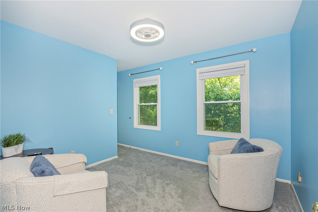 8290 Pine Creek Court