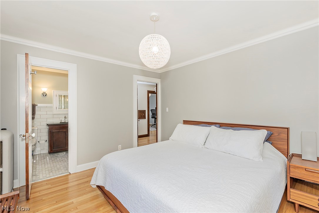 1351 Oakridge Drive