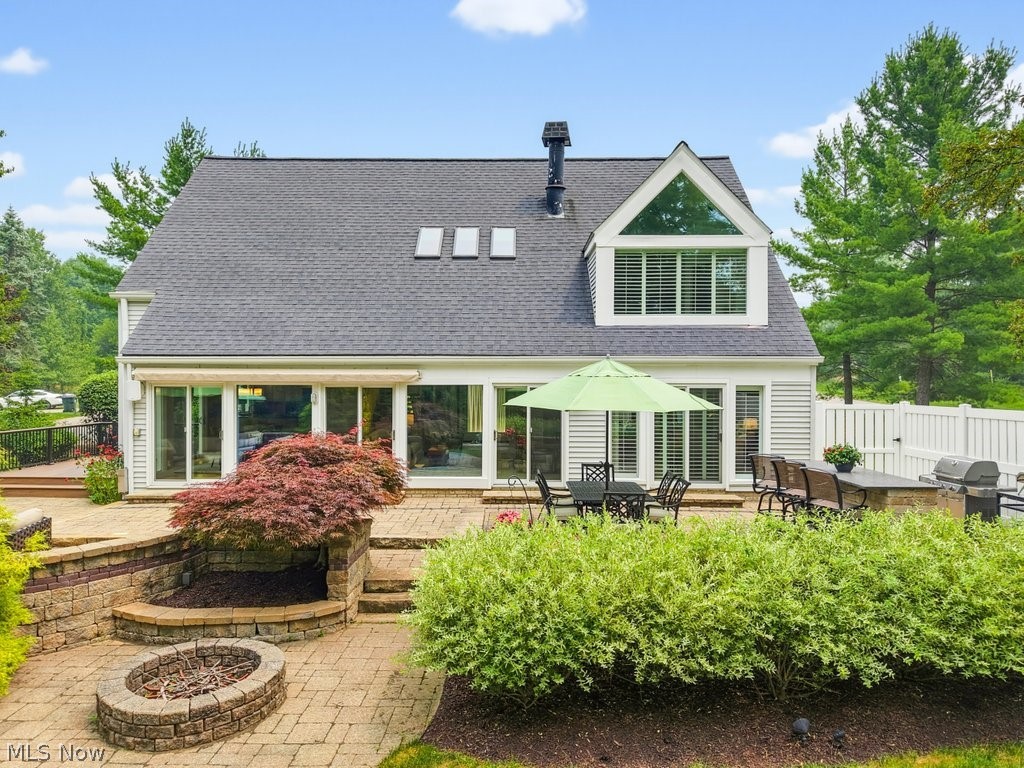 975 Meadowlark Circle