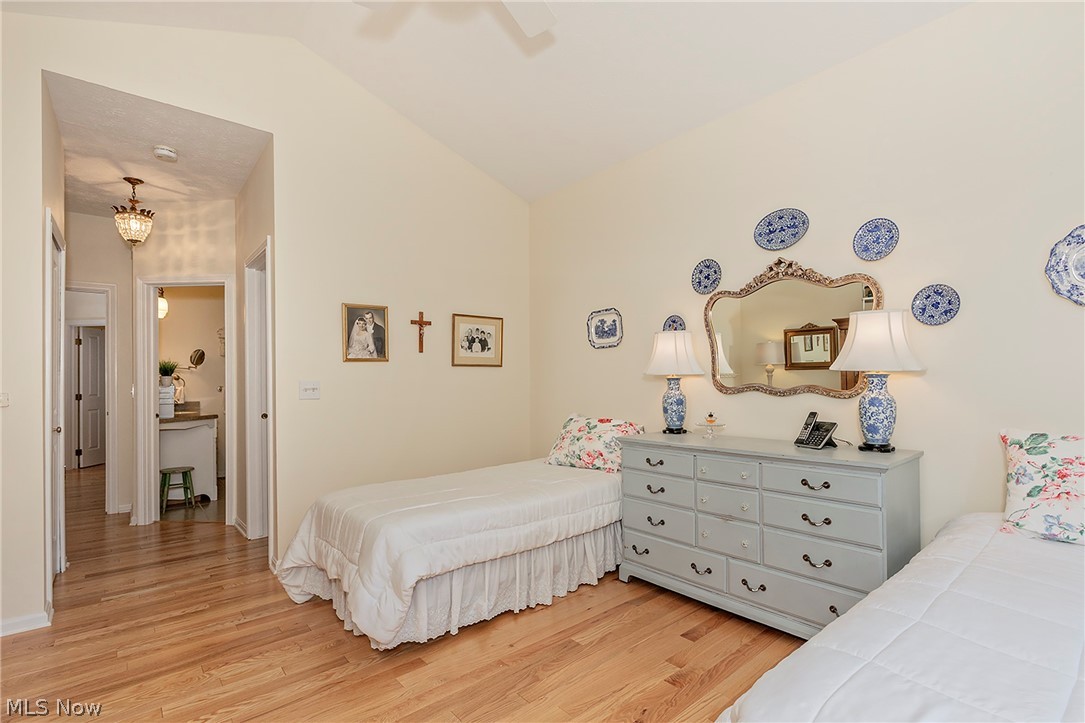 383 Woodside Drive