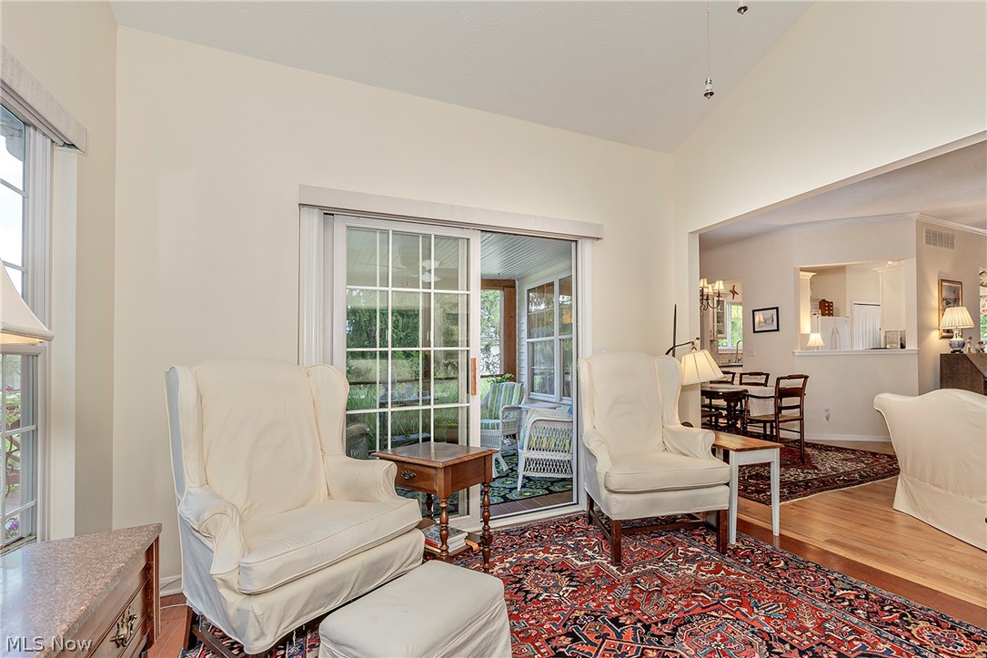 383 Woodside Drive