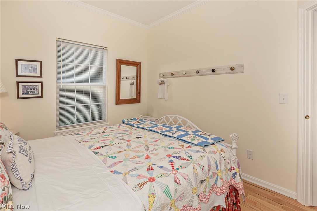 383 Woodside Drive