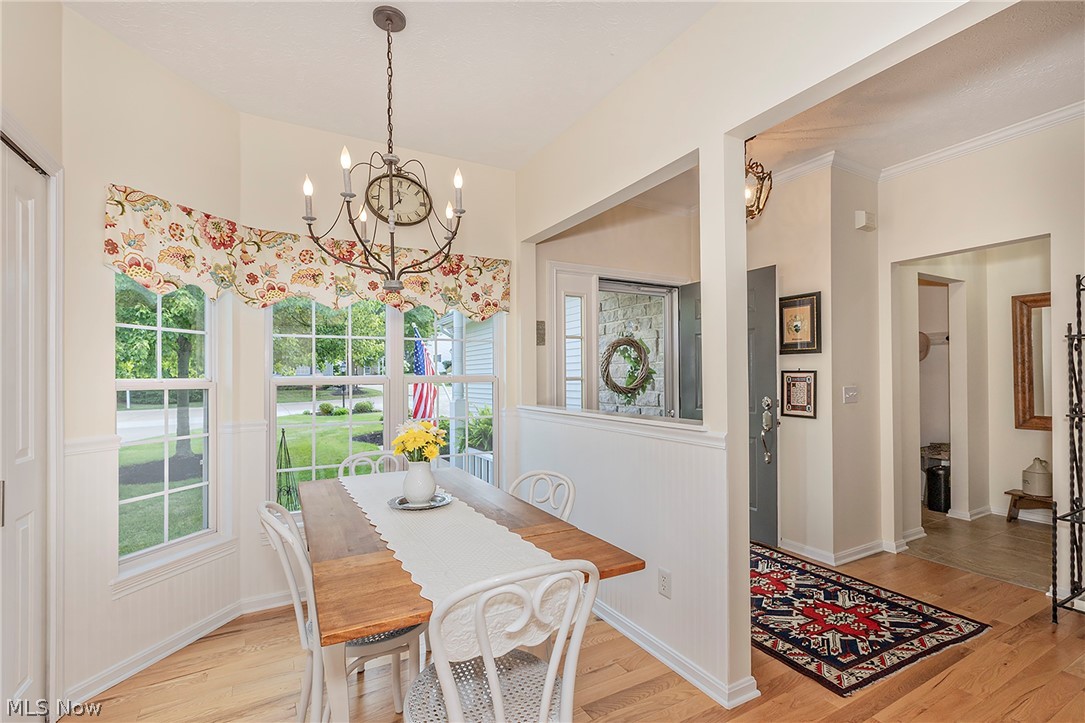 383 Woodside Drive