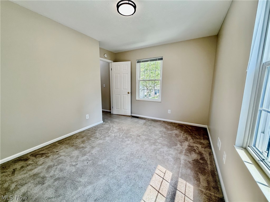 5830 Ridgeview Lane