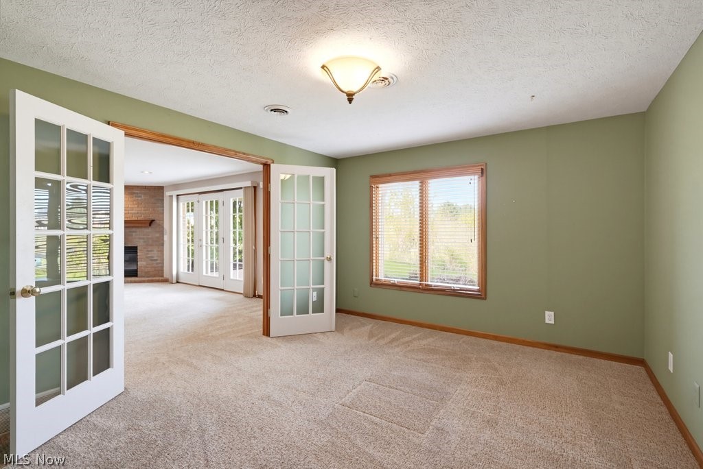 2549 River Downs