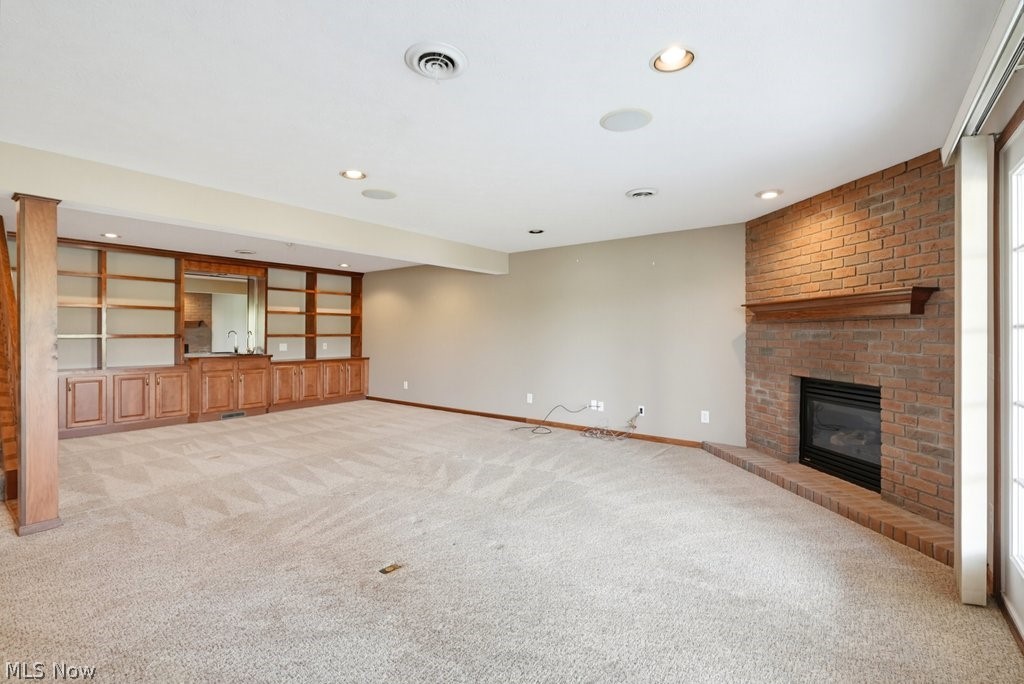 2549 River Downs