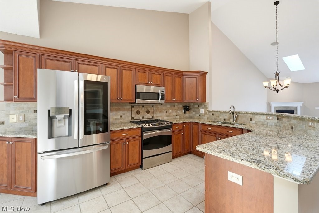 2549 River Downs