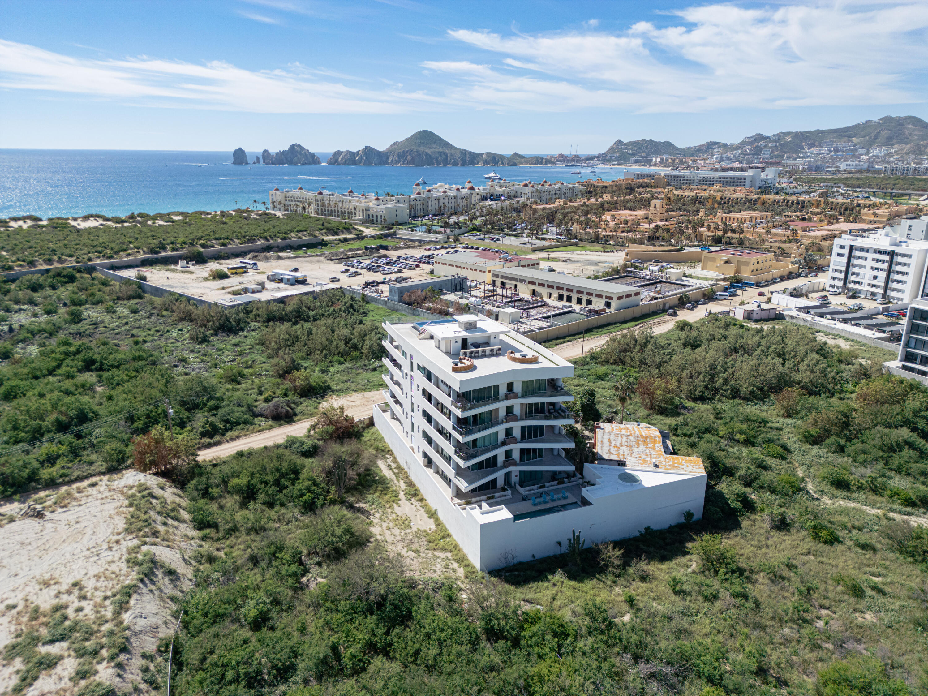 Camino Real Unit: 202