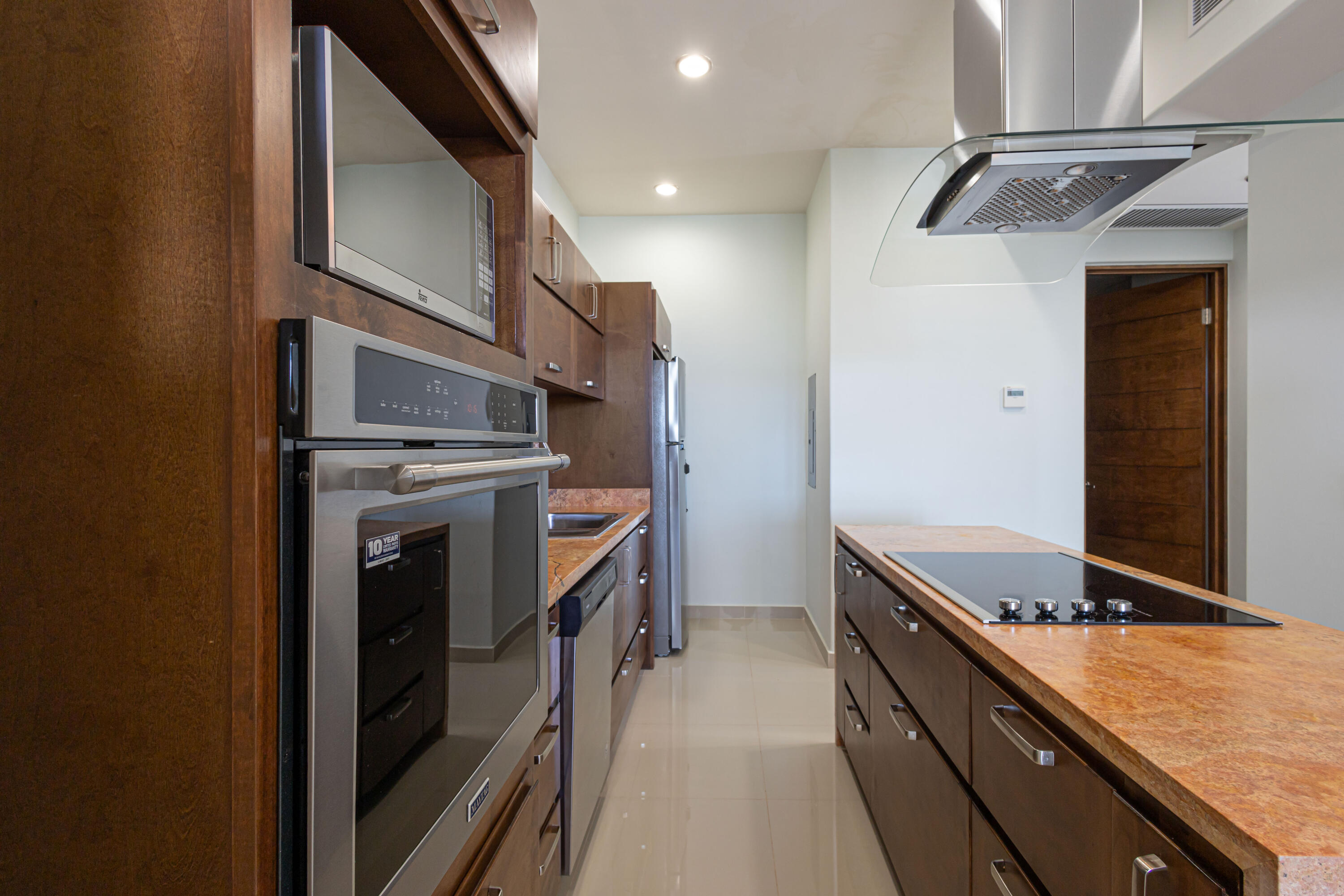 Camino Real Unit: 202