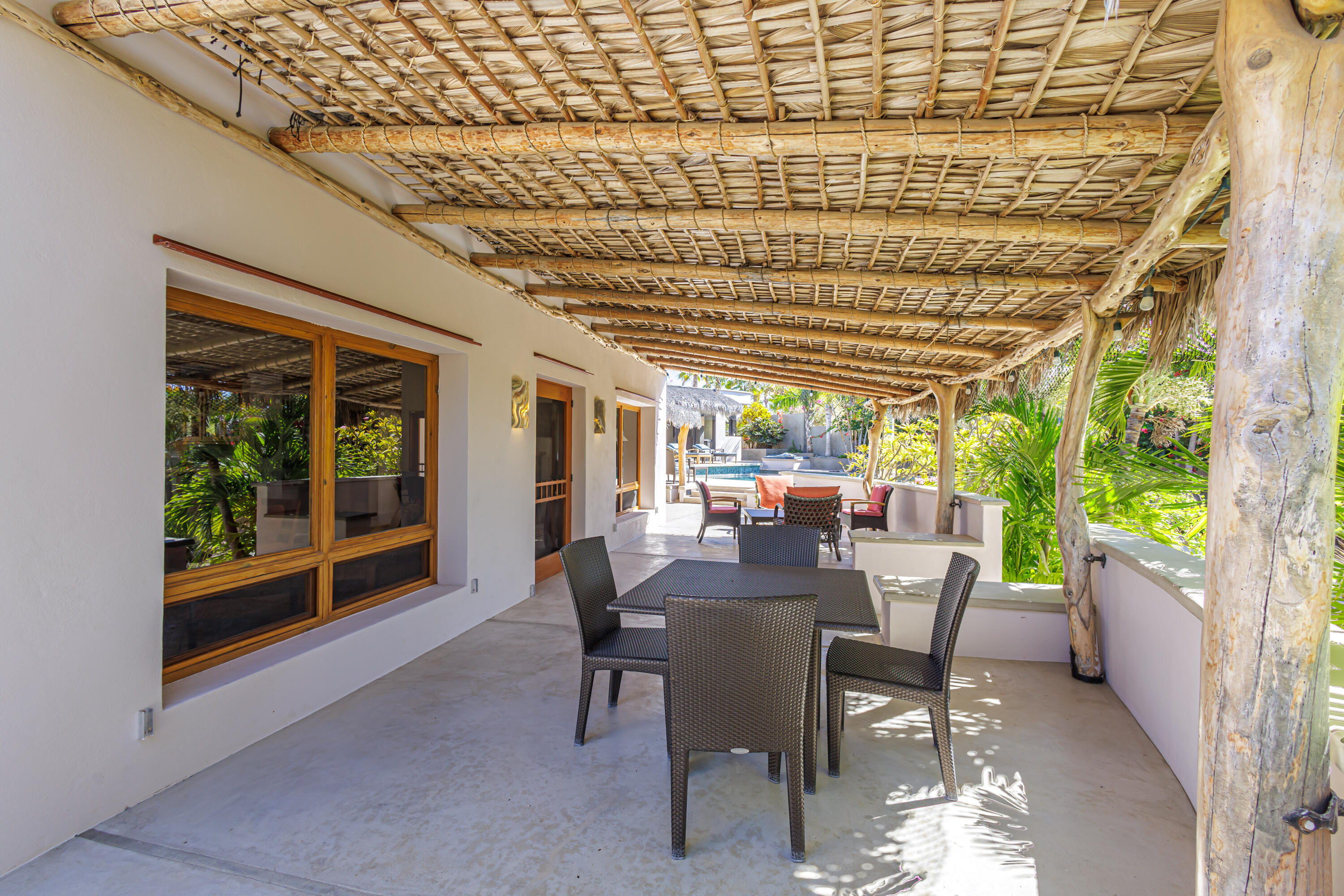 227 Camino del Cielo, Villa Iguana