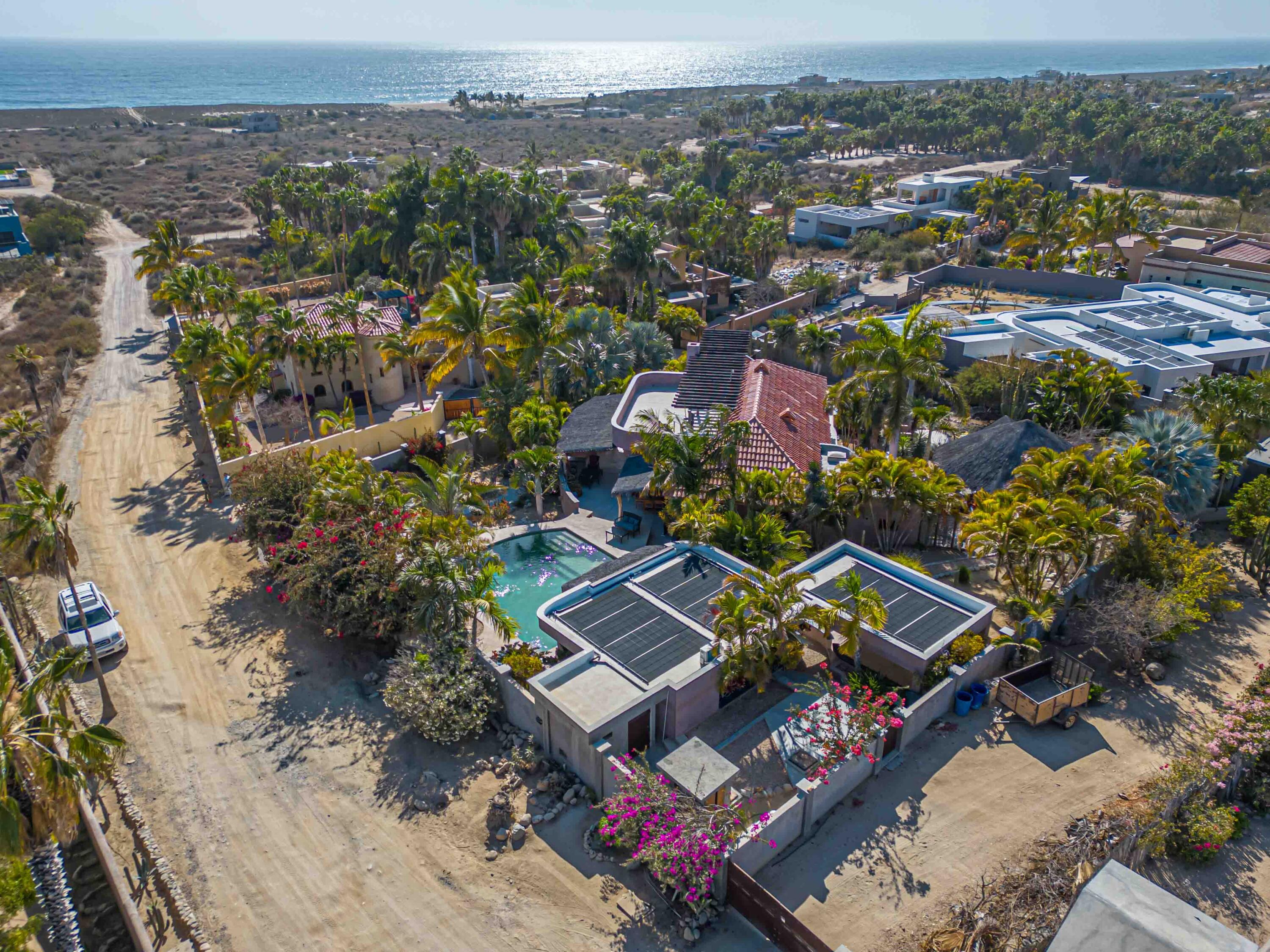 227 Camino del Cielo, Villa Iguana