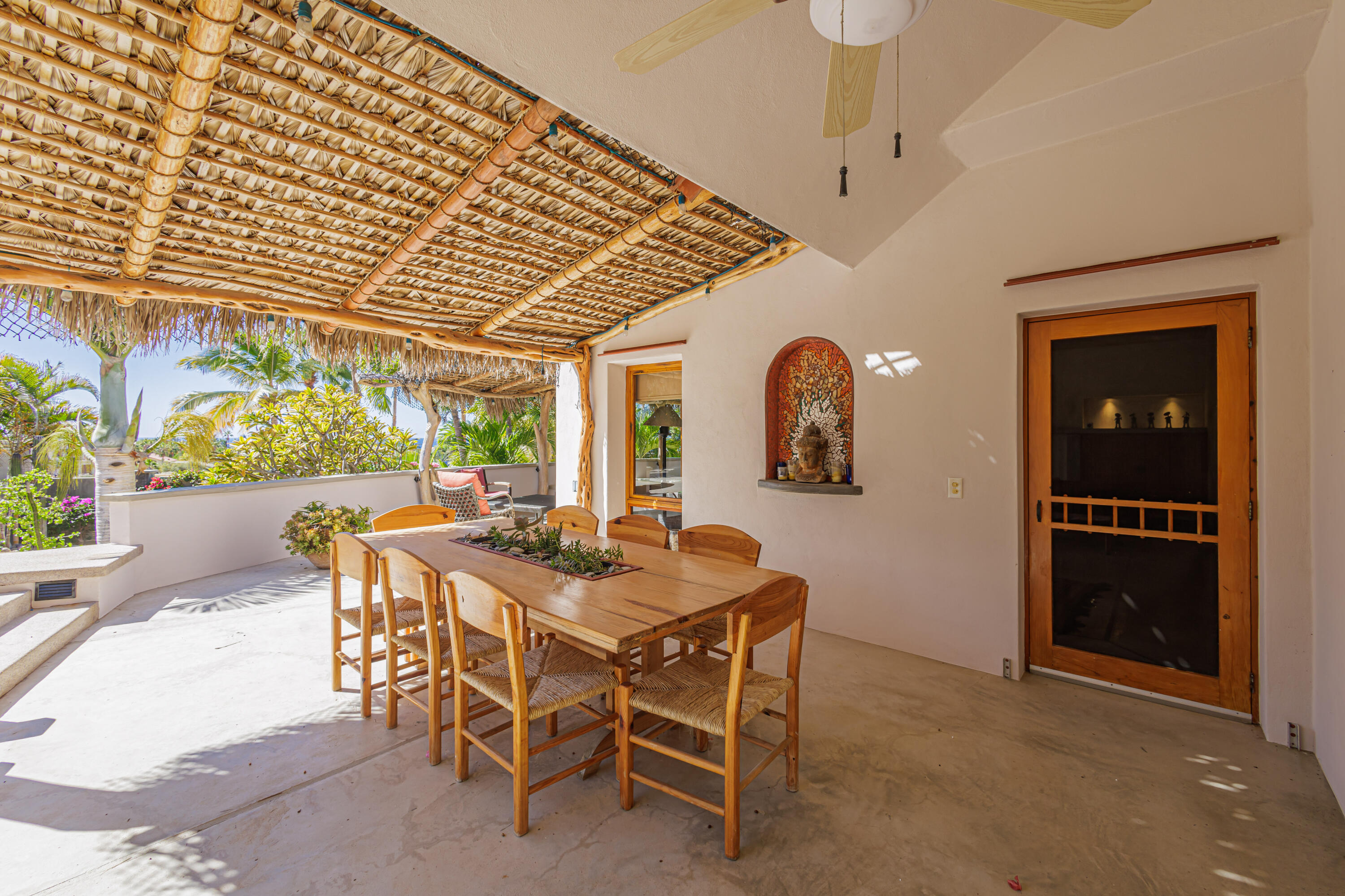 227 Camino del Cielo, Villa Iguana