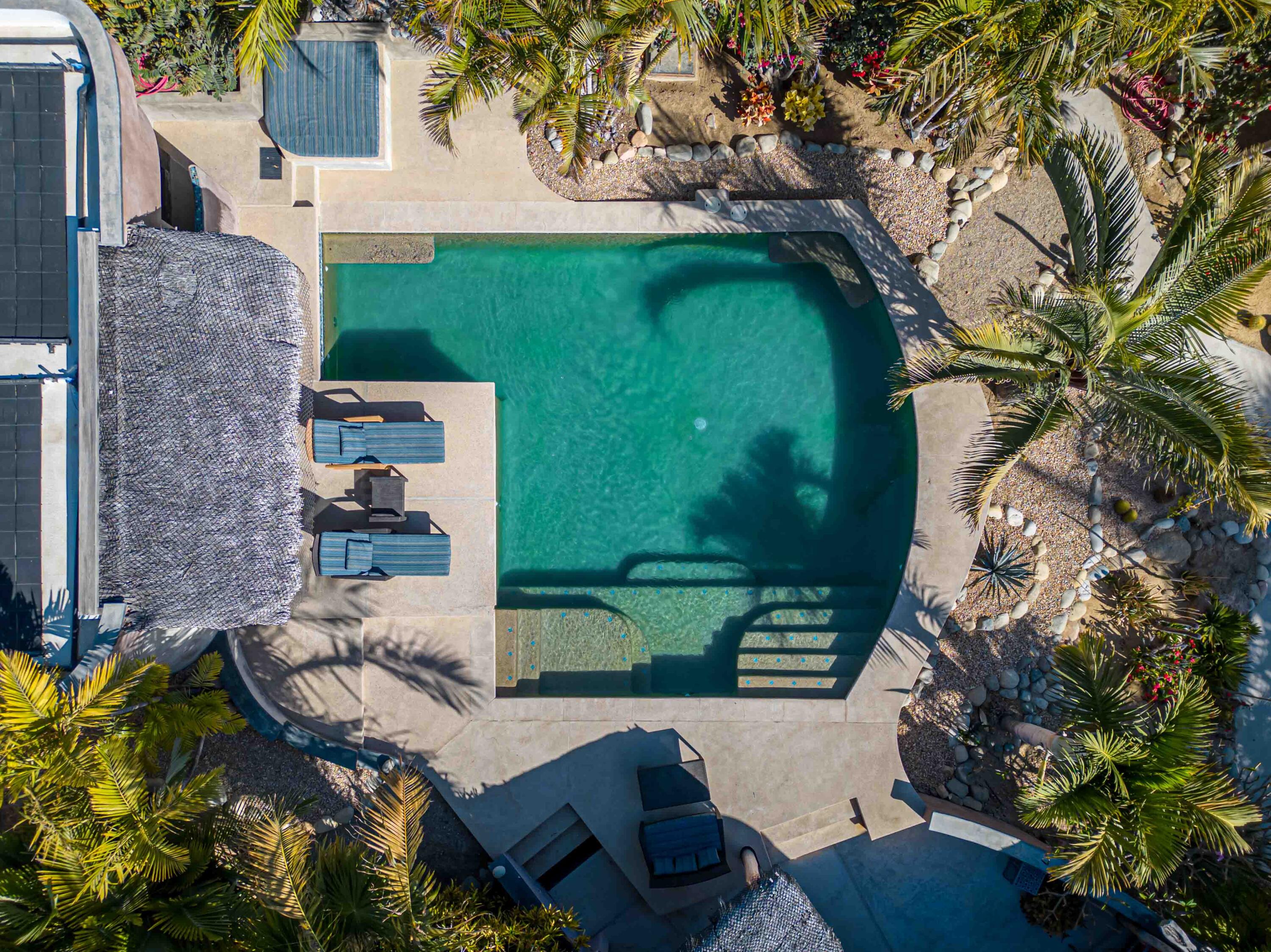 227 Camino del Cielo, Villa Iguana