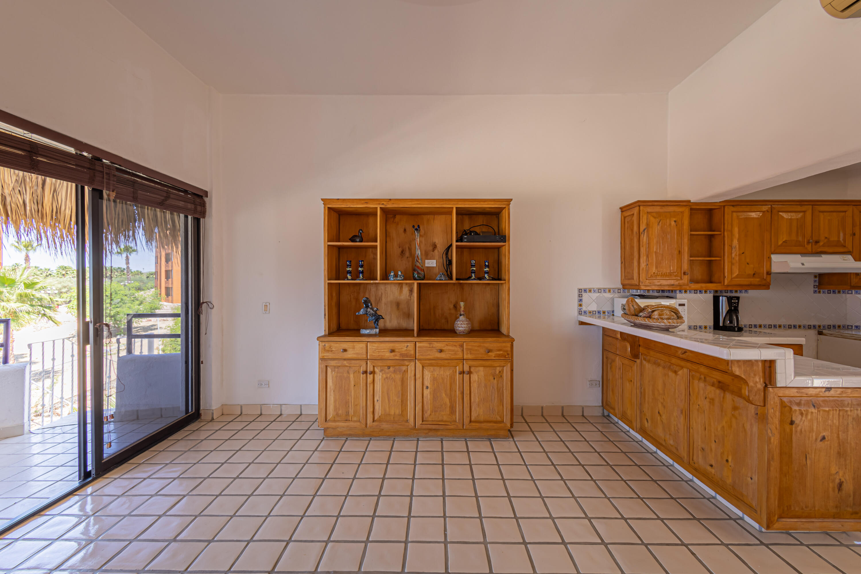 17 Calle Paseo Baja, Cabo Bello, Casa Bekine