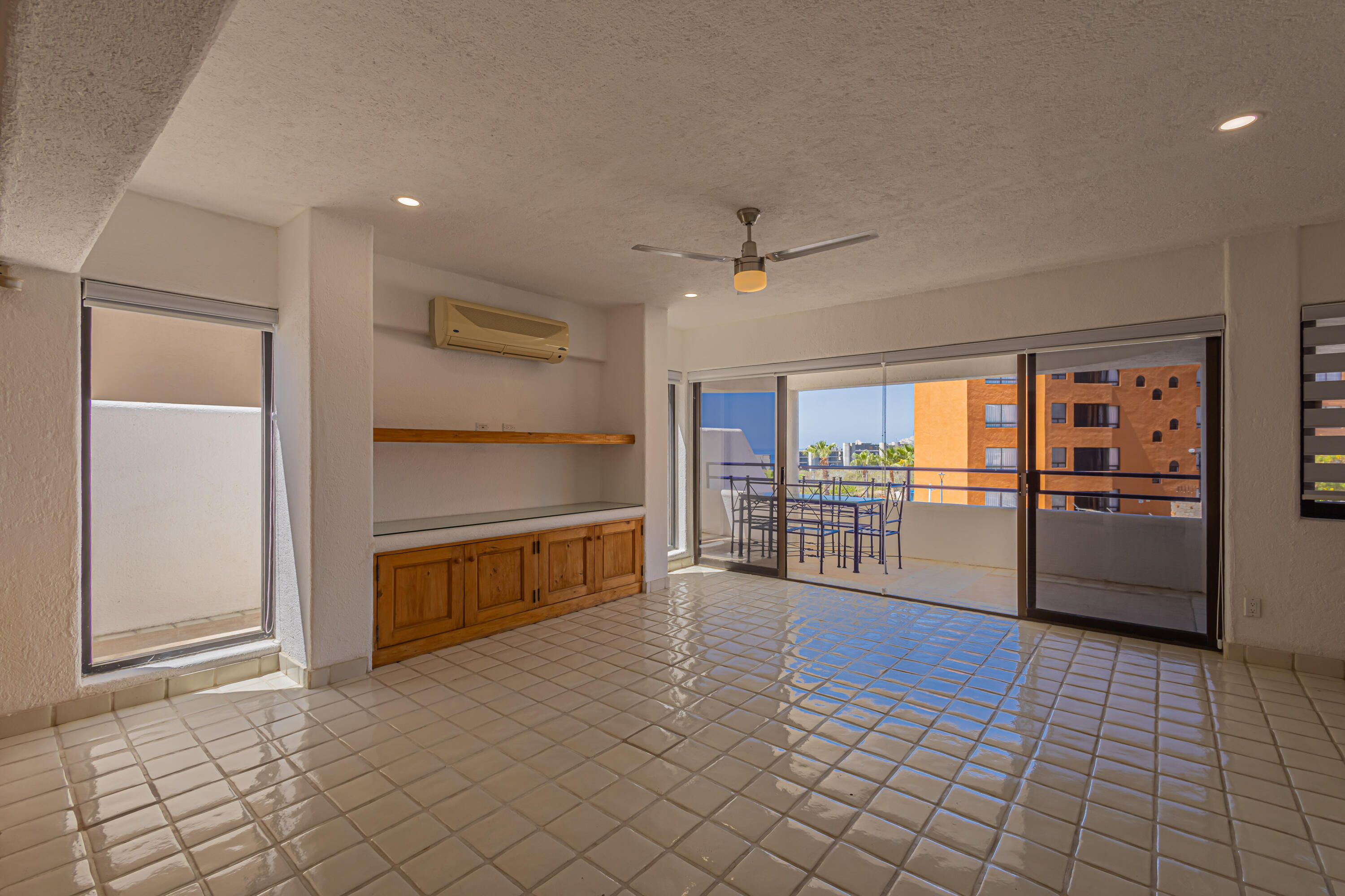 17 Calle Paseo Baja, Cabo Bello, Casa Bekine