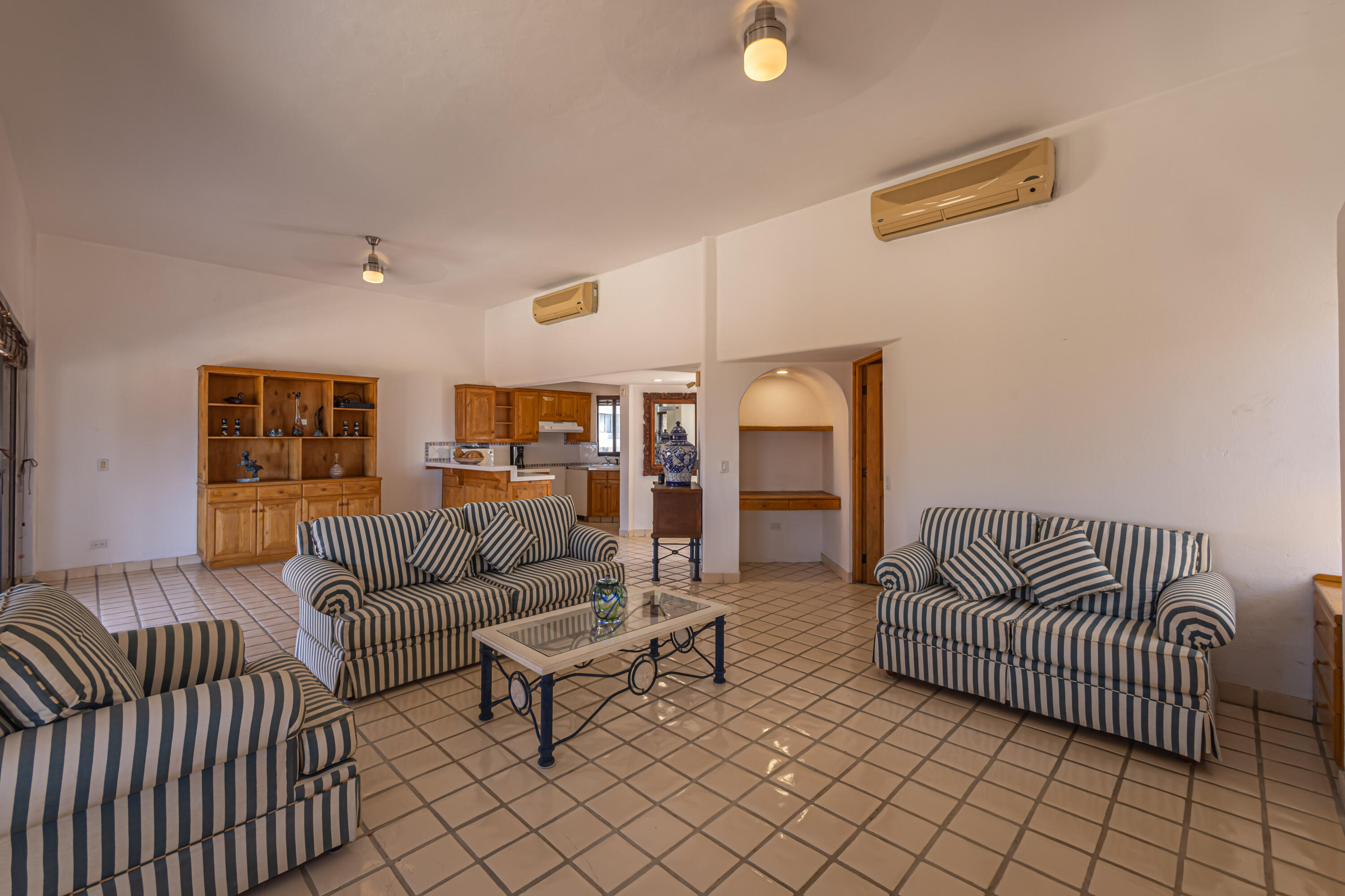 17 Calle Paseo Baja, Cabo Bello, Casa Bekine