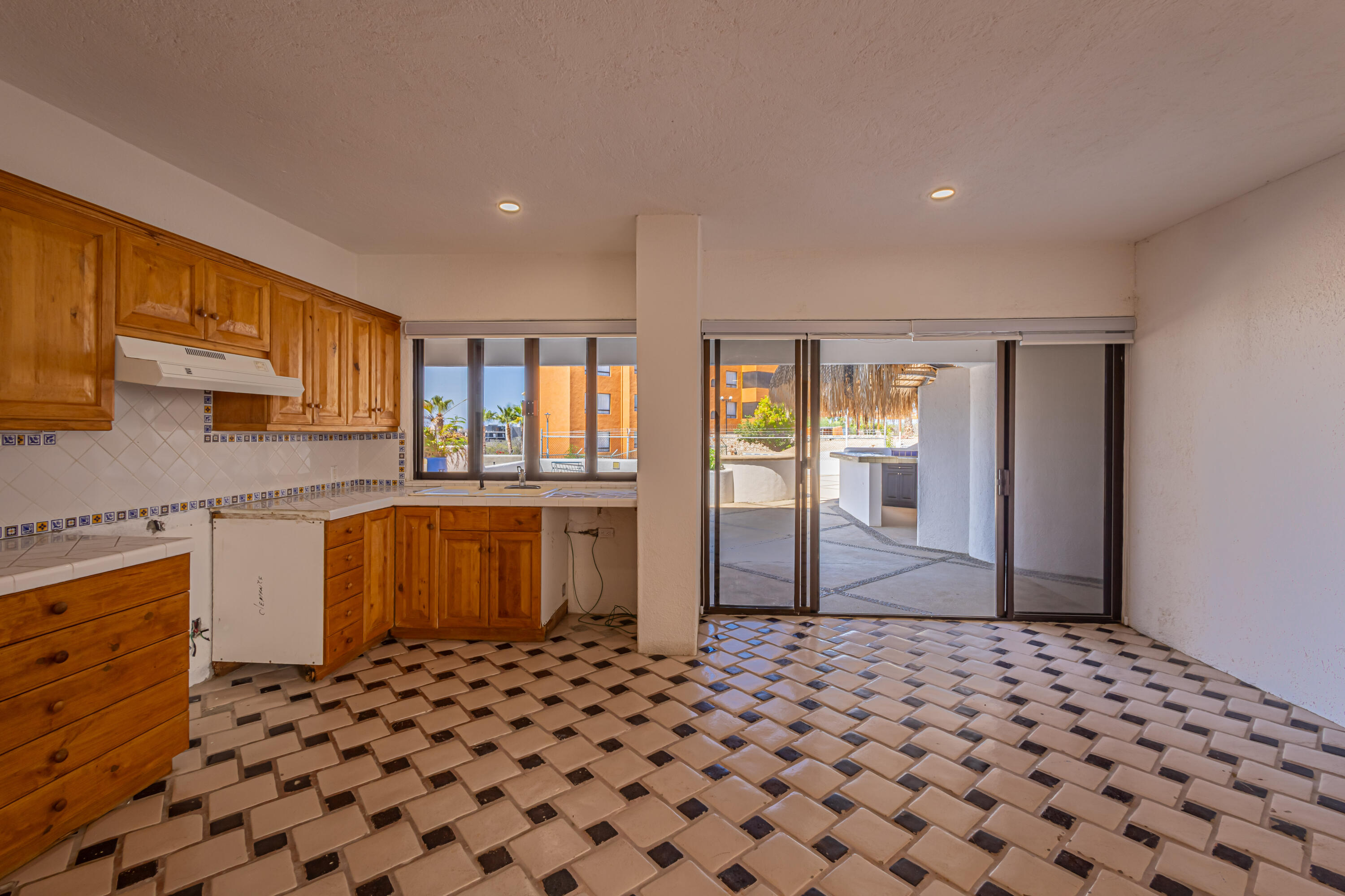 17 Calle Paseo Baja, Cabo Bello, Casa Bekine