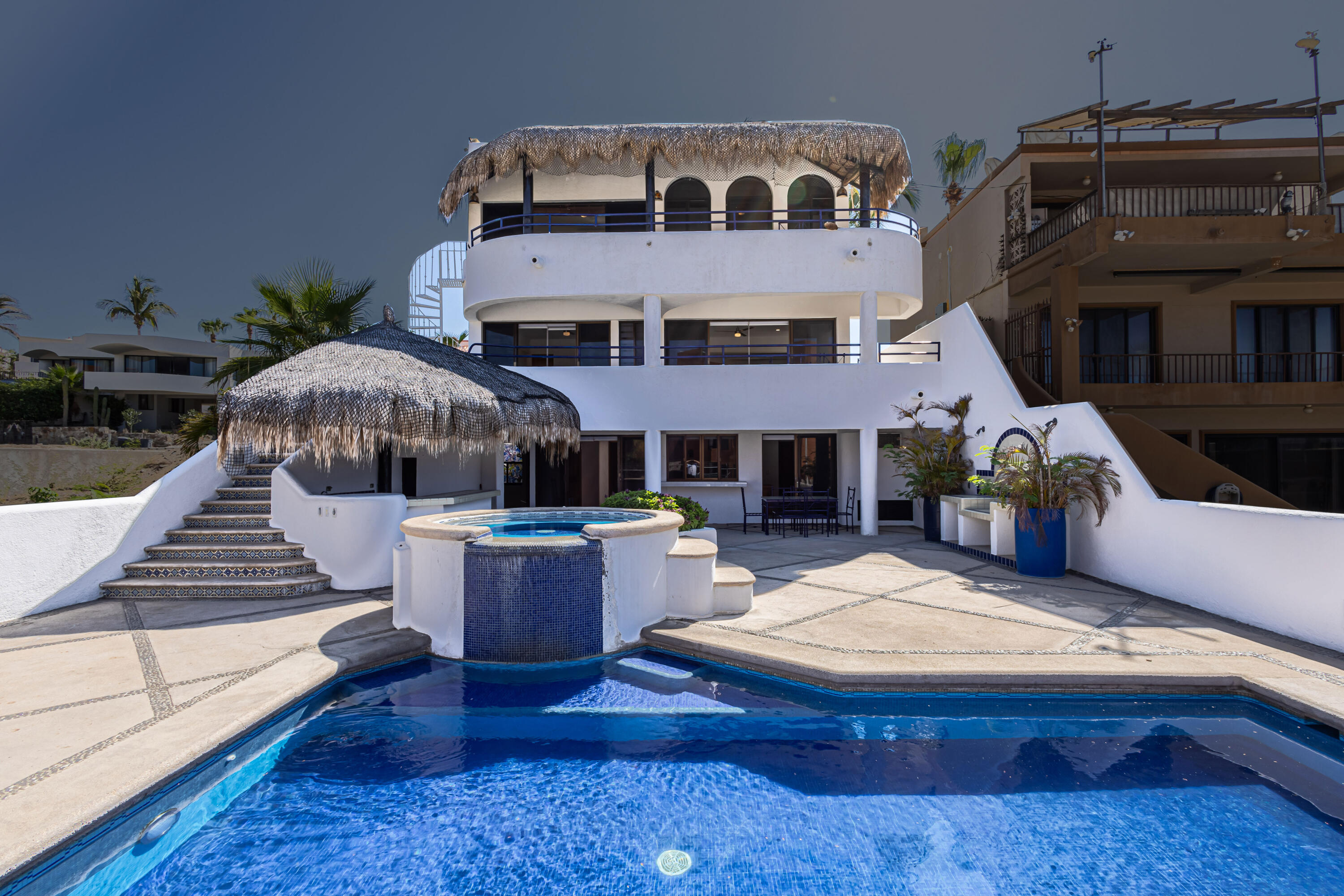 17 Calle Paseo Baja, Cabo Bello, Casa Bekine