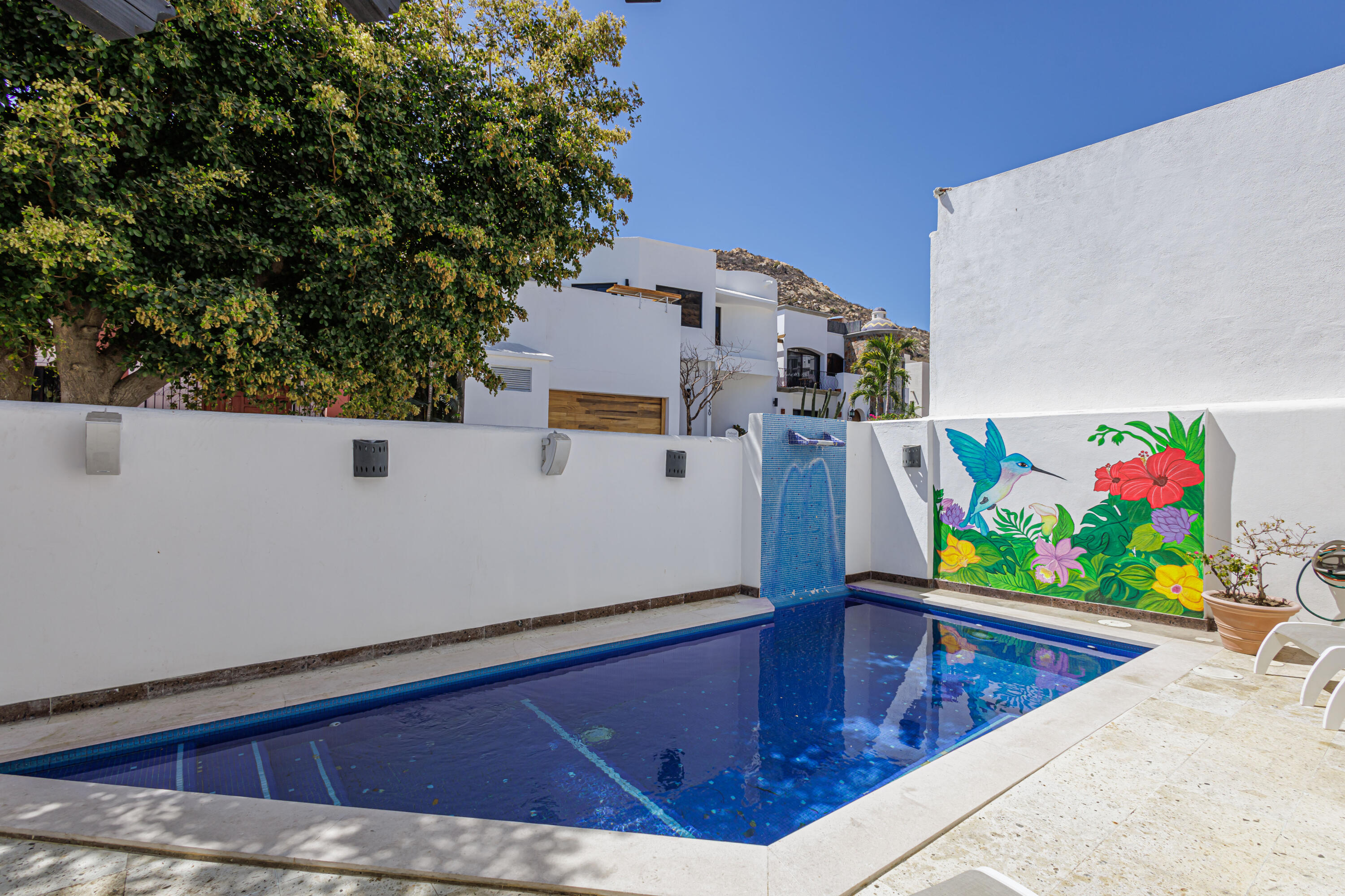 Camino del Cerro, Casa Colibri, Pedregal
