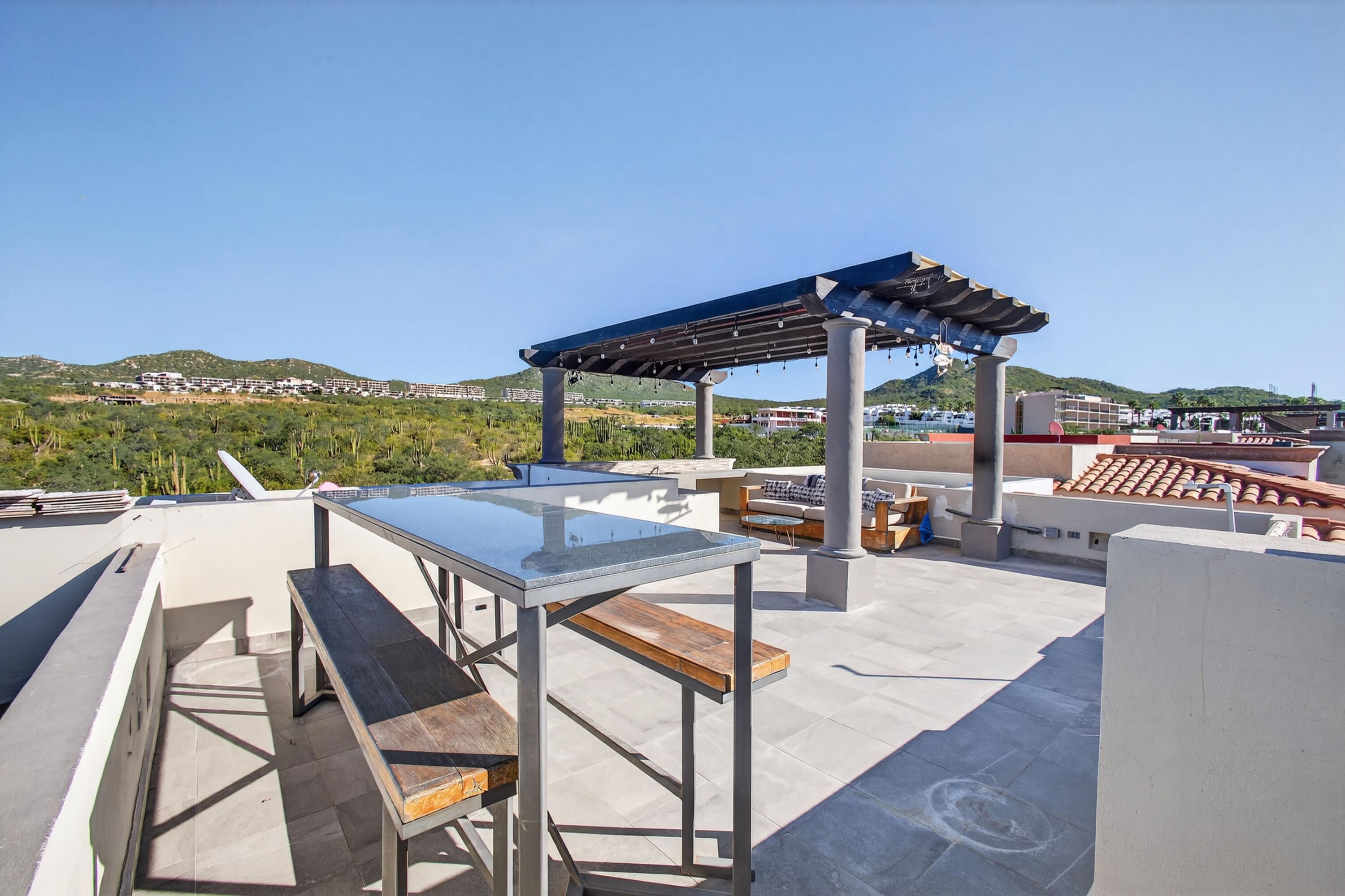 Calle las Conchas, PH 130B, Ventanas Phase 1