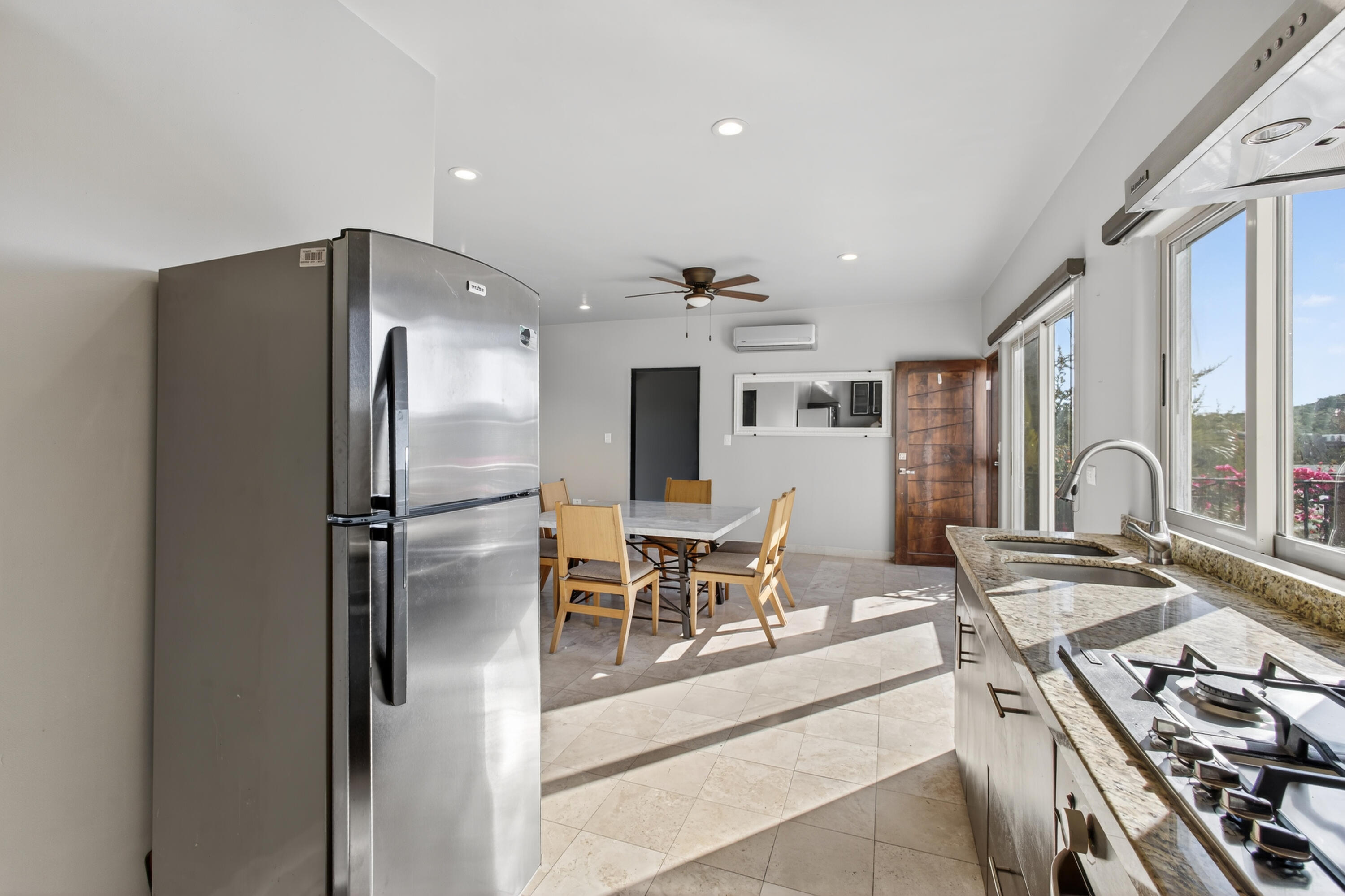 Calle las Conchas, PH 130B, Ventanas Phase 1