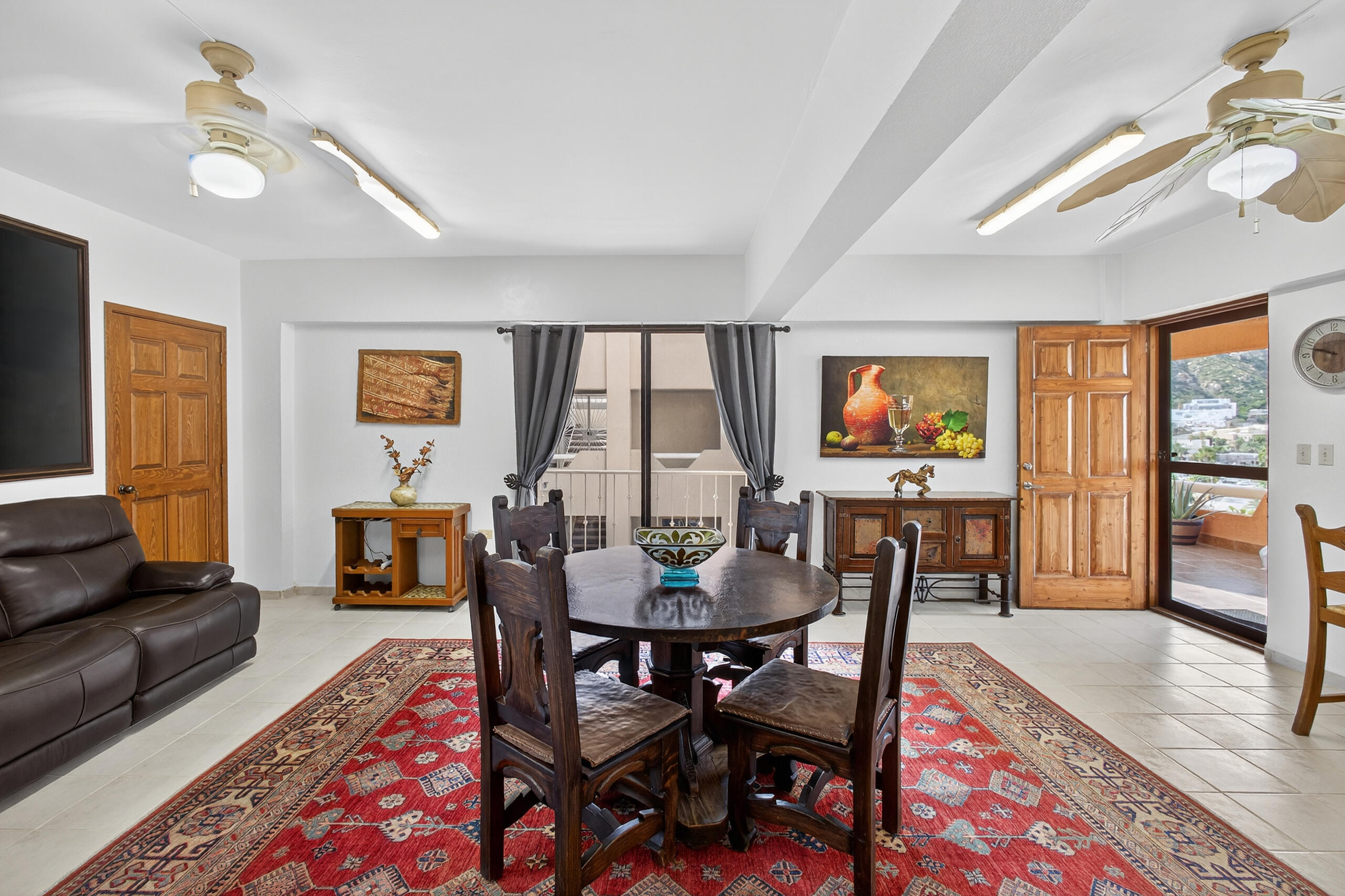 Boulevard Marina, Condo 603, Plaza Nautica