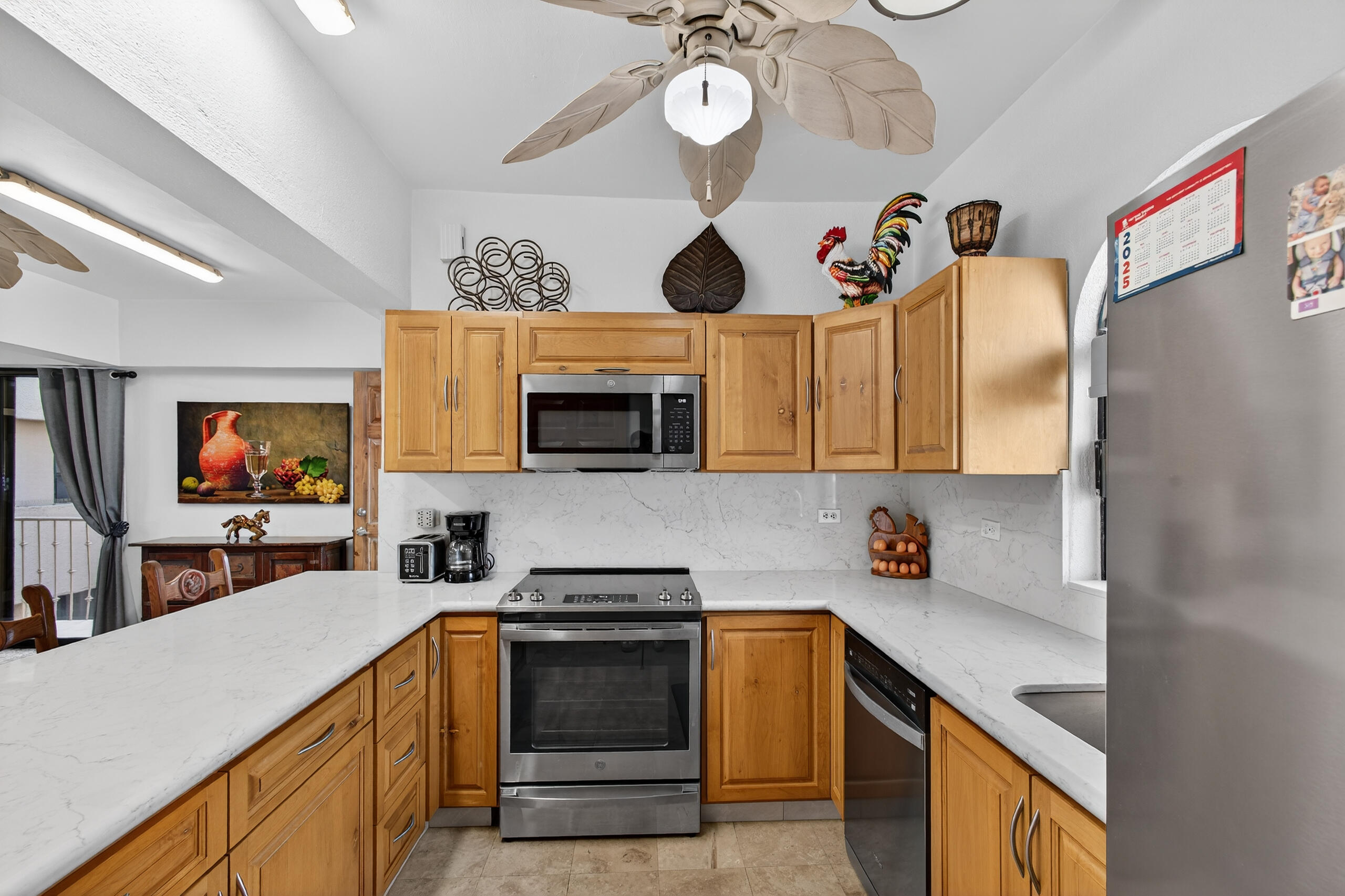 Boulevard Marina, Condo 603, Plaza Nautica