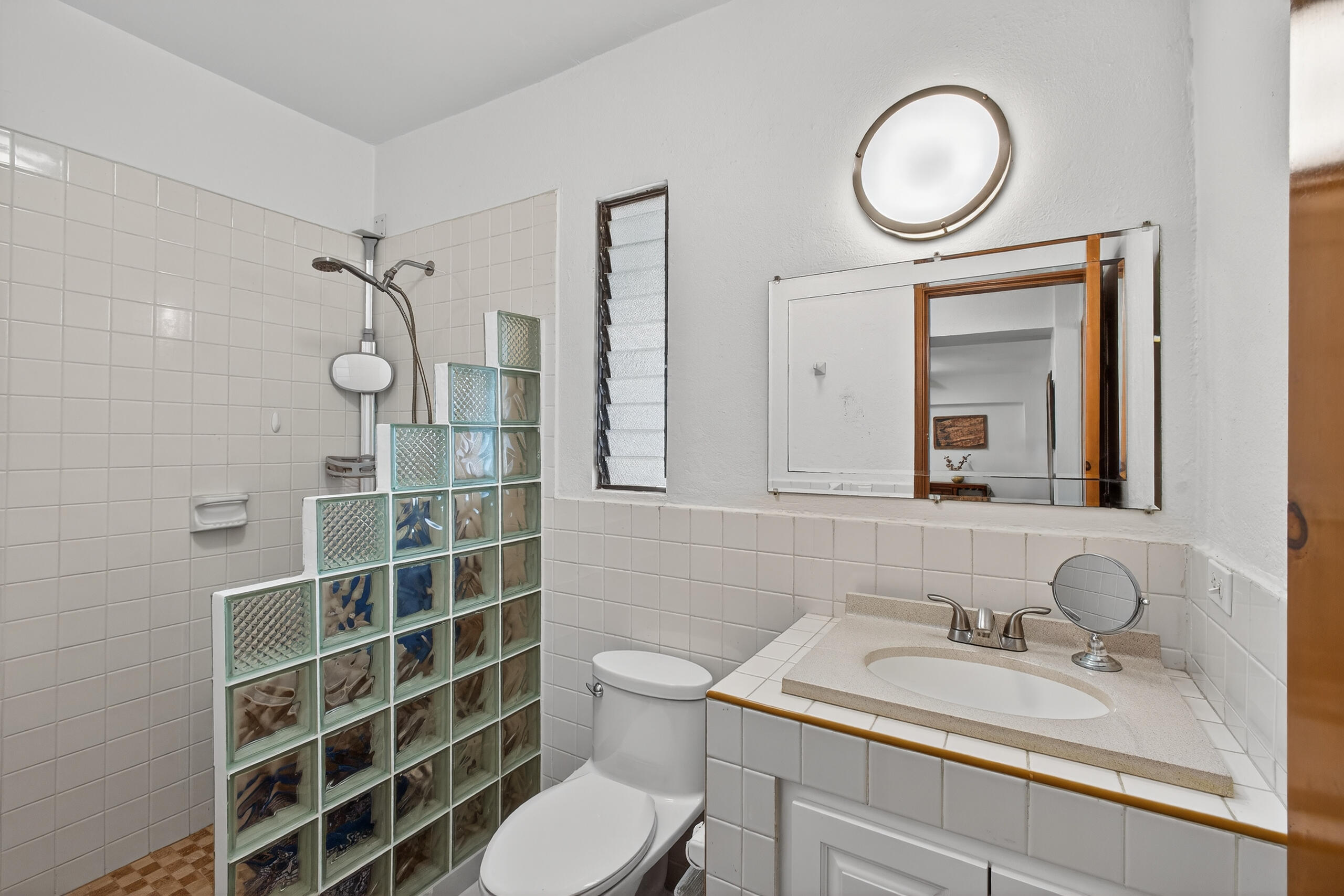 Boulevard Marina, Condo 603, Plaza Nautica